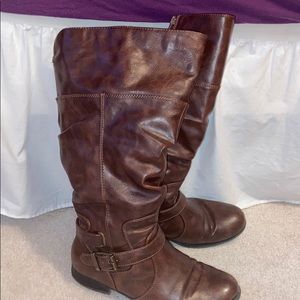Size 10 teal brown boots
